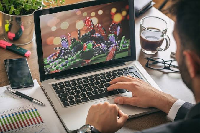 Καλύτερα Online Casino Απολαύστε τον Κόσμο του Διαδικτυακού Στοιχηματισμού